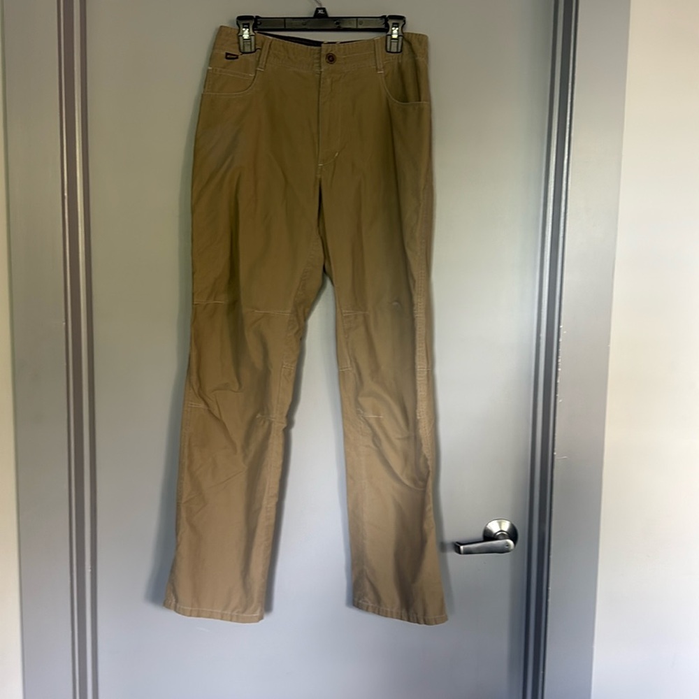 Kuhl Tan Khaki Cargo‎ Outdoor Hiking Pants Mens Size 30x32 NWOT